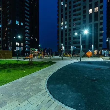 Seven: New With Designer Renovation On Dnipro Embankment *